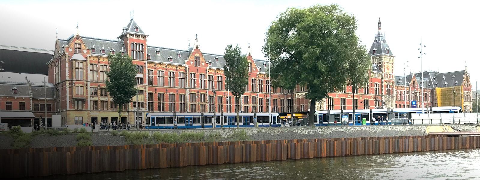 Amsterdam train station